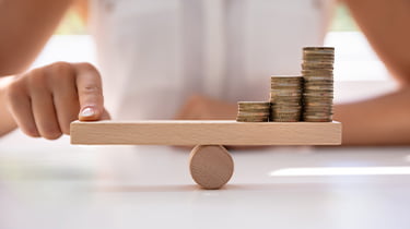 Striking the perfect balance: Director's salary and dividends for 2023/24
